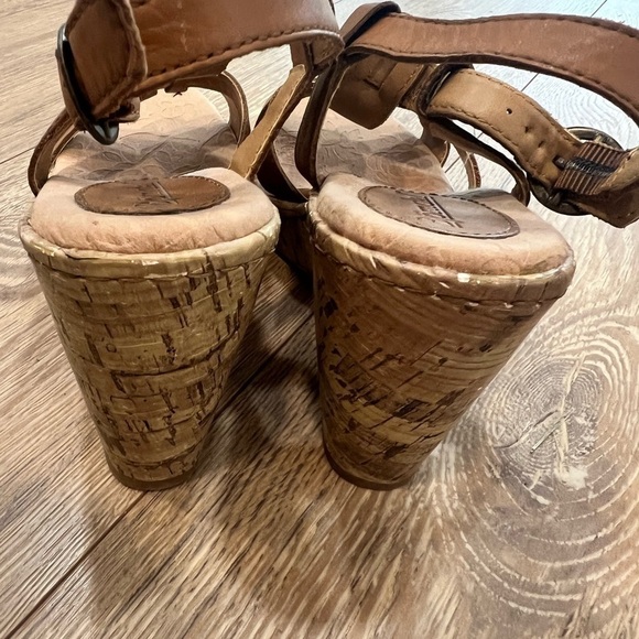 BJORENDAL leather side buckle sandals with cork sole and heel - Picture 6 of 13